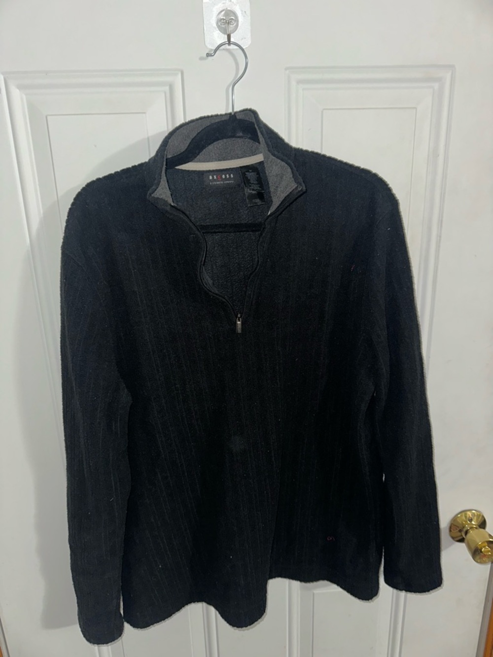 Axcess Men's Black Quarter-Zip Pullover Sweater
